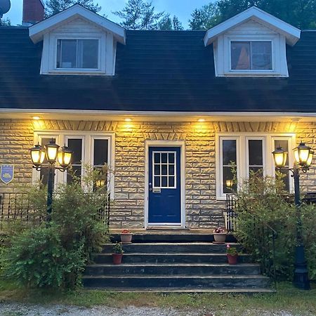 Auberge De Mon Petit Chum B&B เวคฟีลด์ ภายนอก รูปภาพ
