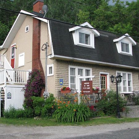 Auberge De Mon Petit Chum B&B เวคฟีลด์ ภายนอก รูปภาพ