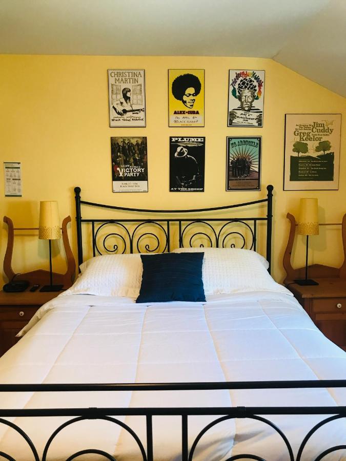 Auberge De Mon Petit Chum B&B เวคฟีลด์ ภายนอก รูปภาพ